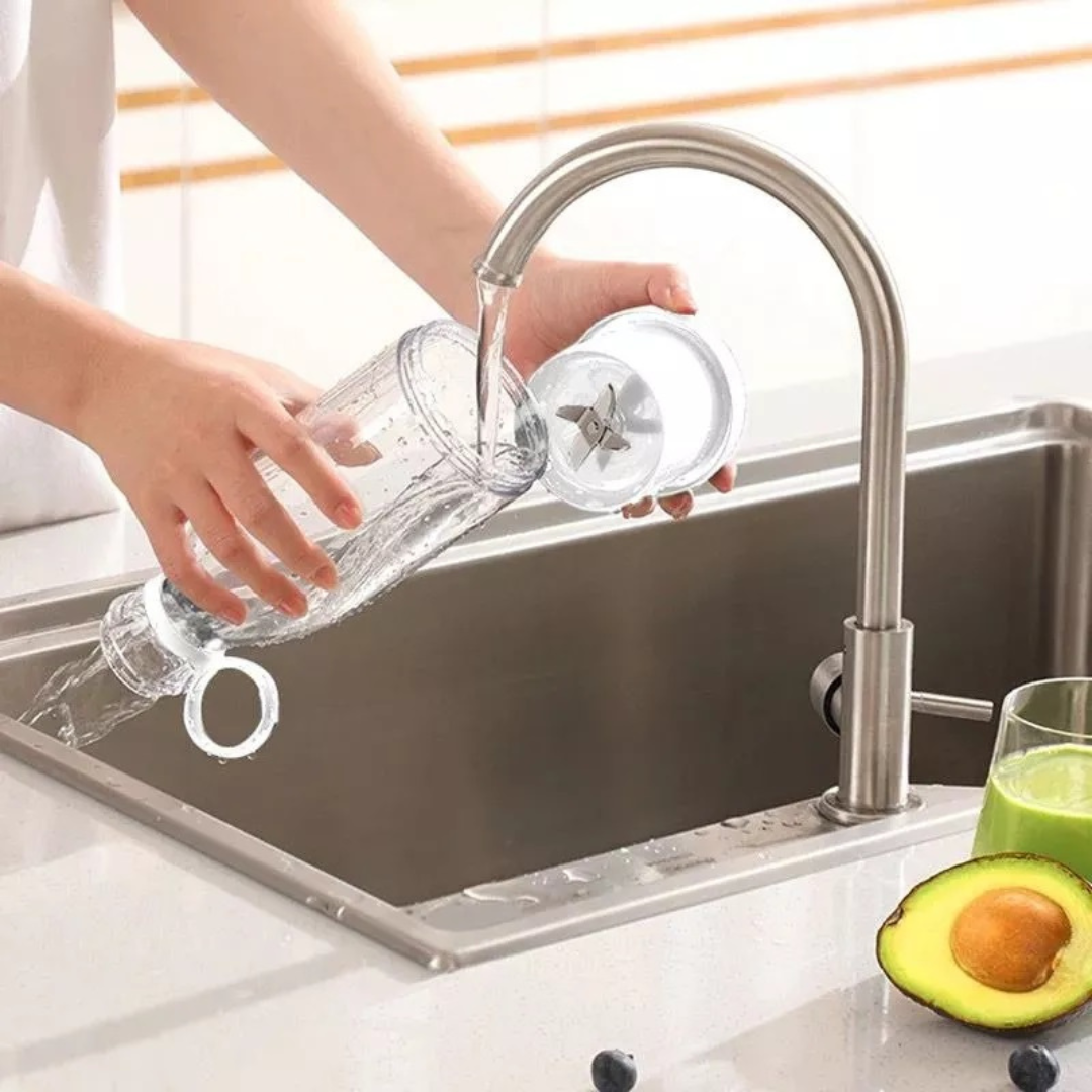 Licuadora Portátil Mini Juice 420ml - Potente, Compacta y Resistente al Agua